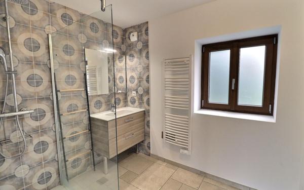 Maison à vendre    5 pièces • 135 m2 Dolomieu