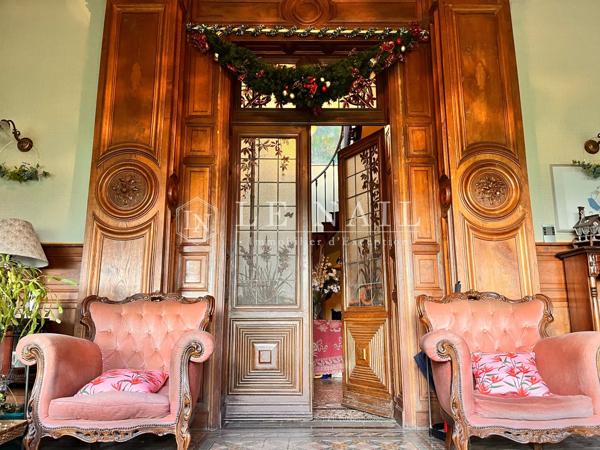 CHÂTEAU XIXe EN VENDÉE CONVENANT POUR UNE EXPLOITATION TOURISTIQUE