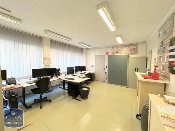 Local professionnel à vendre