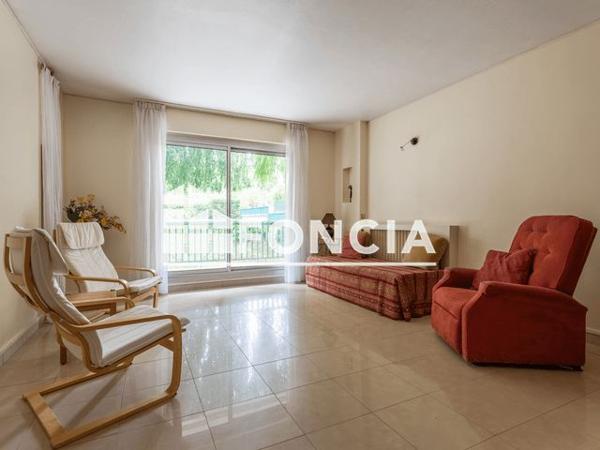 À vendre Appartement 3 pièces 69.22 m² - Sceaux 92330