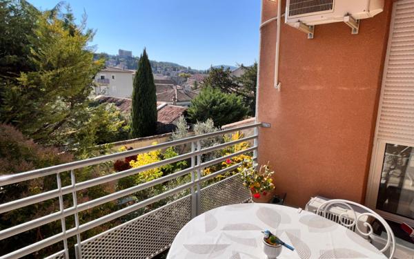 Appartement à vendre    3 pièces • 103,50 m2 Vaison-la-Romaine