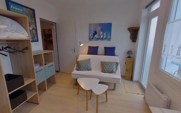 Appartement à louer    1 pièce • 13,39 m2 Port-Louis