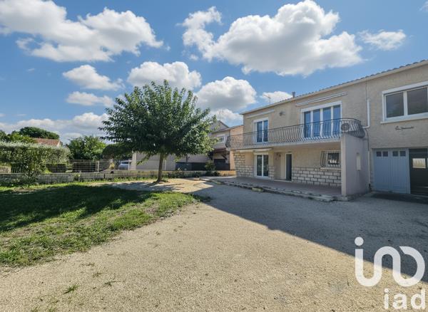 Maison à vendre 6 pièces 130 m² Laudun-l'Ardoise