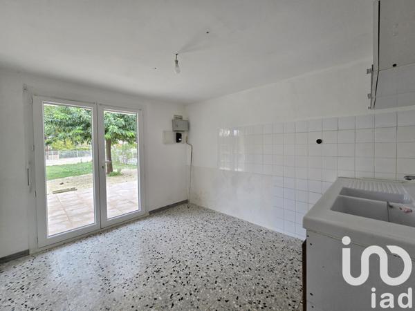 Maison à vendre 6 pièces 130 m² Laudun-l'Ardoise