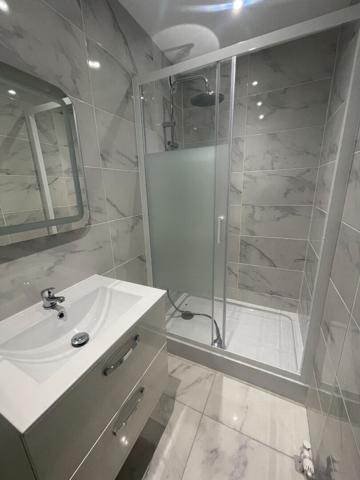 Appartement 5 pièces 97.66 m2