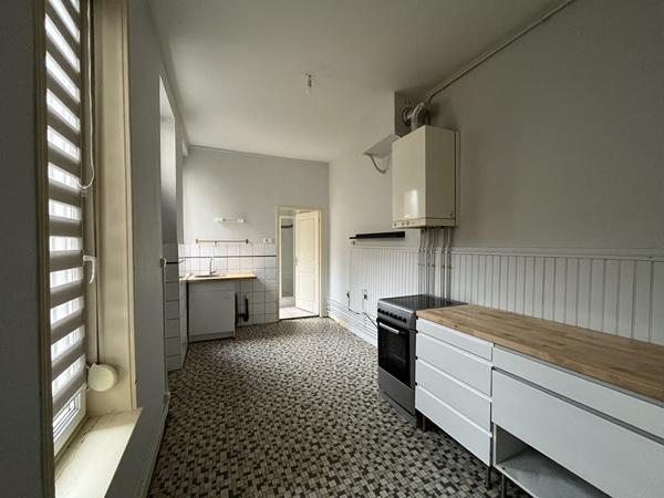 LUNEVILLE : appartement F4 (98 m²) en location