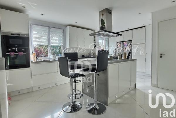 Maison à vendre 5 pièces 100 m² Chelles