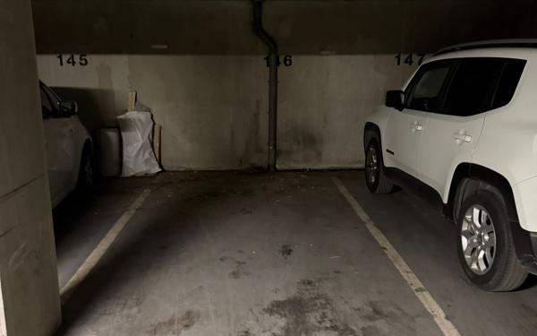 Appartement à vendre    1 pièce • 27 m2 Pantin