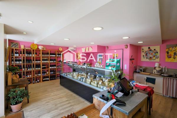 Local commercial 31 m² avec logement 128 m²