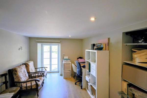 Local commercial 31 m² avec logement 128 m²