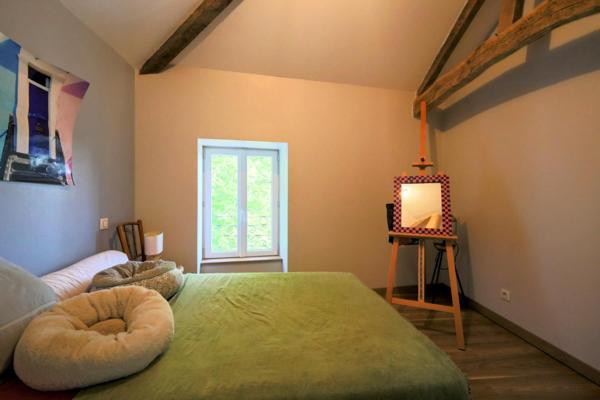 Local commercial 31 m² avec logement 128 m²