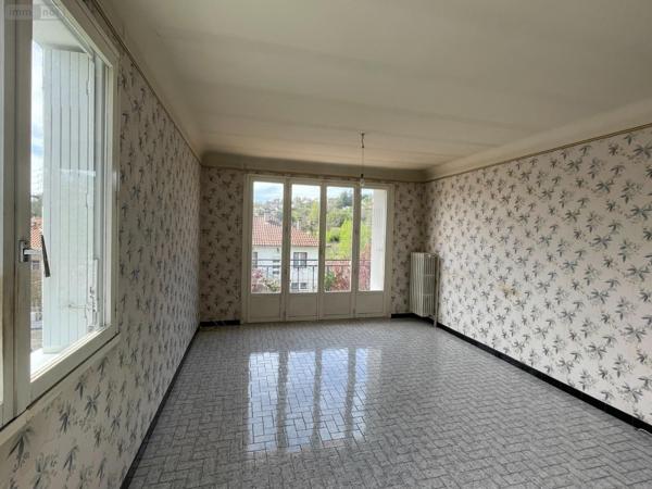 Maison à vendre à Figeac dans le Lot (46100), ref : 25.008