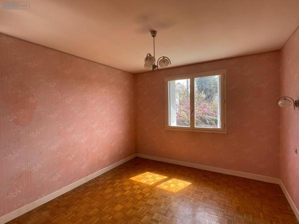 Maison à vendre à Figeac dans le Lot (46100), ref : 25.008