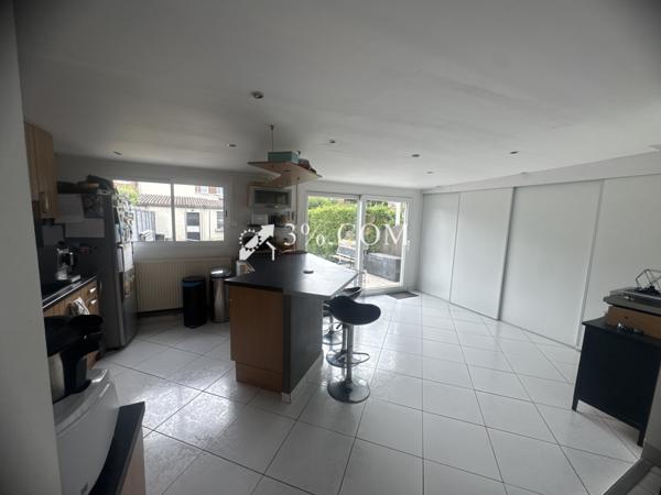 Maison 6 pièce(s) 4 chambre(s) 103 m²