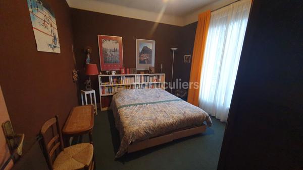 Vente
                Maison123 m² - 6 Pièces -
                    CHATILLON (92320)