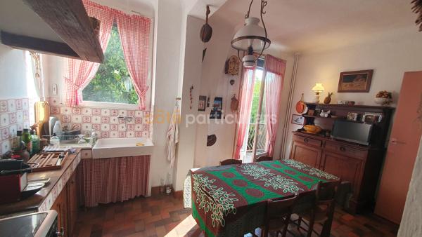 Vente
                Maison123 m² - 6 Pièces -
                    CHATILLON (92320)