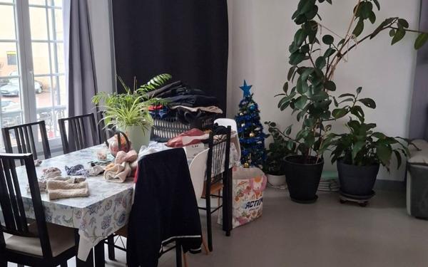 Appartement à louer    3 pièces •  Neuilly-Saint-Front