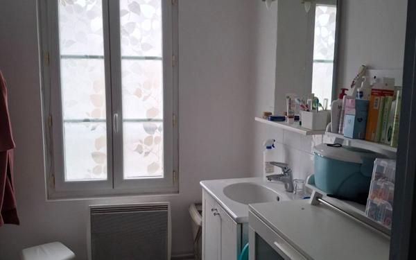 Appartement à louer    3 pièces •  Neuilly-Saint-Front