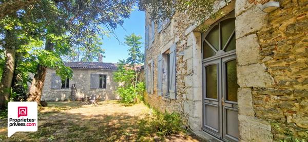 Superbe maison de maître 520 m2 - 8 chambres -  Dépendances - Piscine
