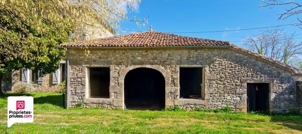 Superbe maison de maître 520 m2 - 8 chambres -  Dépendances - Piscine