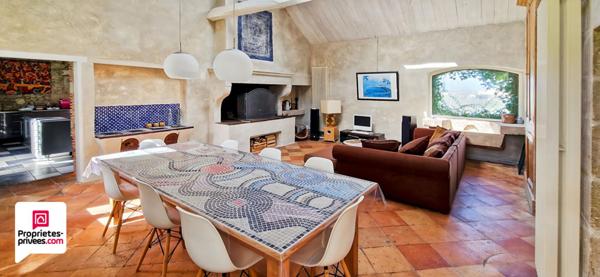 Superbe maison de maître 520 m2 - 8 chambres -  Dépendances - Piscine