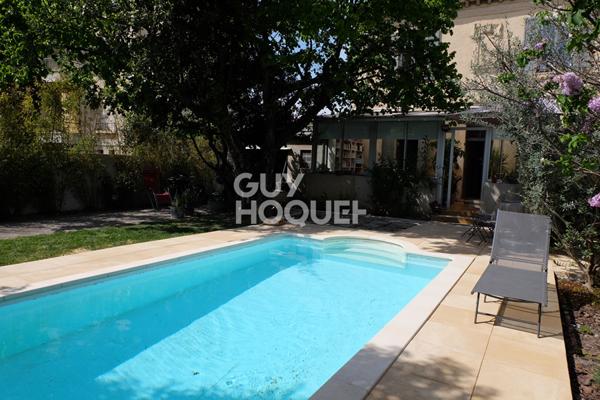 Charmante demeure 147 m² à vendre à Avignon Proche centre ville