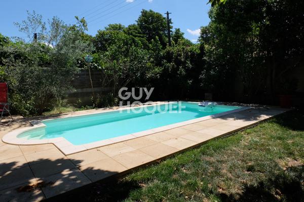 Charmante demeure 147 m² à vendre à Avignon Proche centre ville