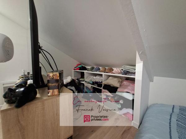 A VENDRE en Exclusivité à Pouzauges, Maison de centre-ville entièrement rénovée avec 1 chambre