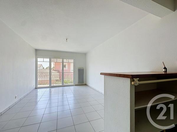 Appartement T3 à vendre  3 pièces - 57 m 2   GUJAN MESTRAS  - 33