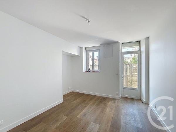 Appartement T3 à vendre  3 pièces - 57 m 2   GUJAN MESTRAS  - 33