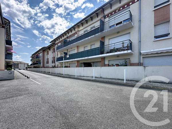 Appartement T3 à vendre  3 pièces - 57 m 2   GUJAN MESTRAS  - 33