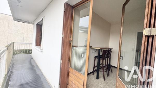 Location appartement 2 pièces 52,32 m² Saint-Pierre-en-Faucigny