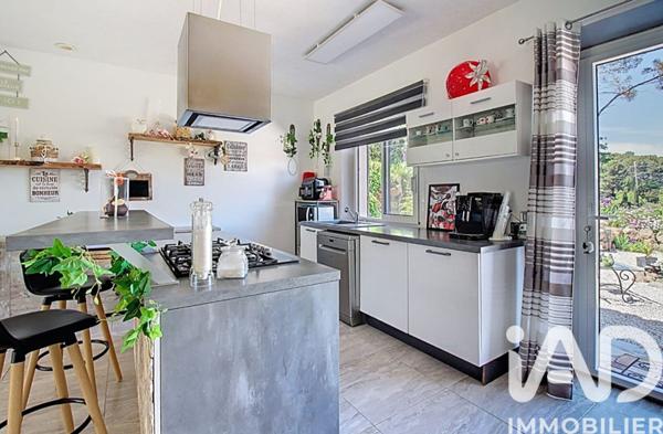 Maison à vendre 5 pièces 143 m² Trans-en-Provence