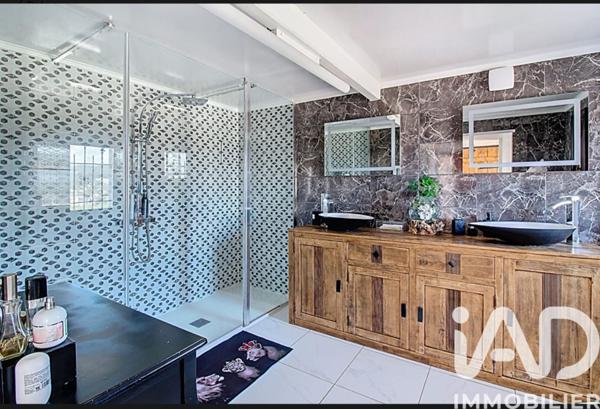 Maison à vendre 5 pièces 143 m² Trans-en-Provence