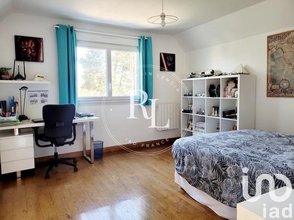 Maison 6 pièces de 148 m² à Biéville-Beuville (14112)