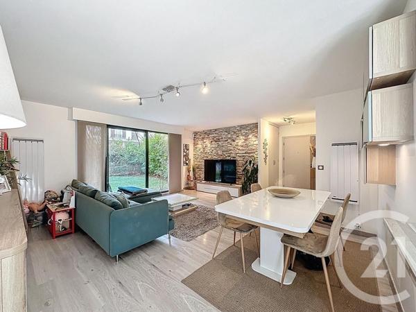 Appartement F3 à vendre  3 pièces - 81,64 m2 LE PERREUX SUR MARNE - 94