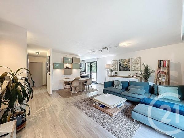 Appartement F3 à vendre  3 pièces - 81,64 m2 LE PERREUX SUR MARNE - 94