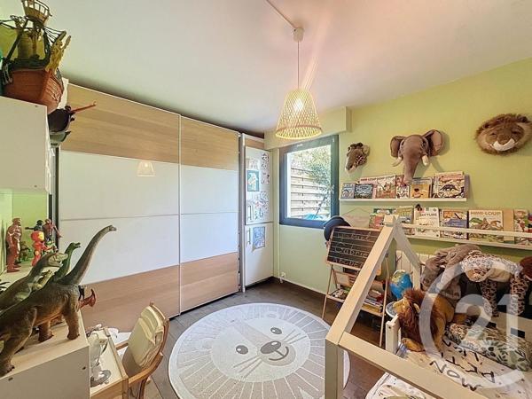 Appartement F3 à vendre  3 pièces - 81,64 m2 LE PERREUX SUR MARNE - 94