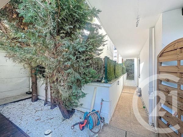 Appartement F3 à vendre  3 pièces - 81,64 m2 LE PERREUX SUR MARNE - 94