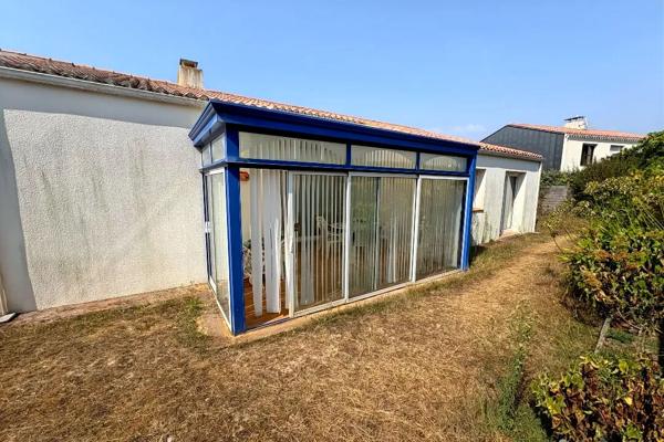 Maison sur les hauts du lac de tanchet