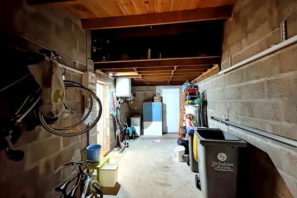 Maison sur les hauts du lac de tanchet