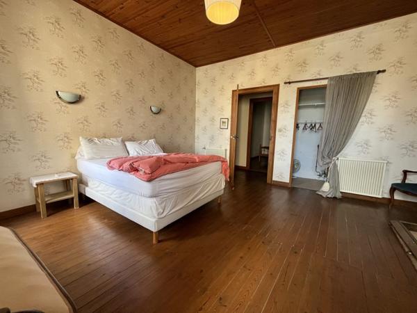 Maison à vendre |  Lavit |  5 pièces | 215 m²