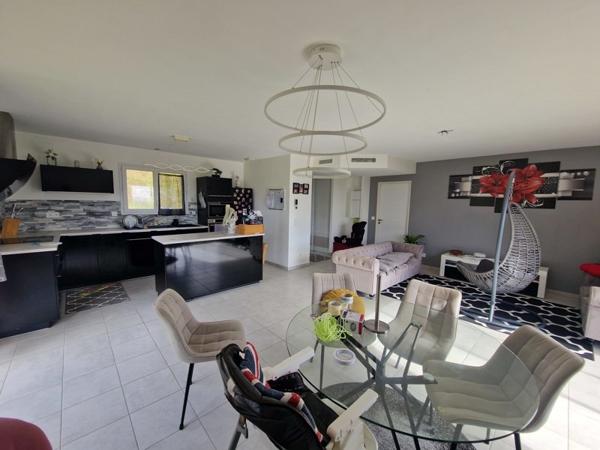 Maison à vendre |  Figeac |  4 pièces | 97 m²