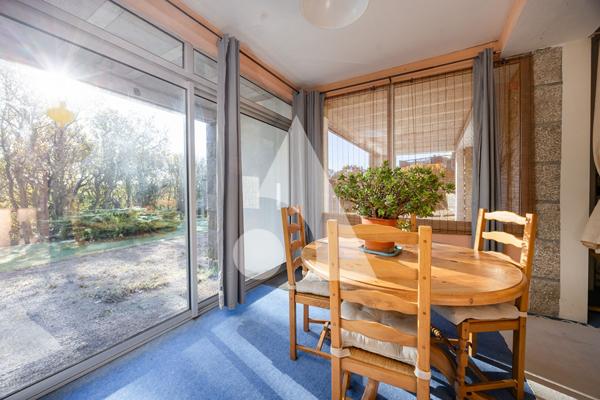 Maison 11 pièces 245 m2