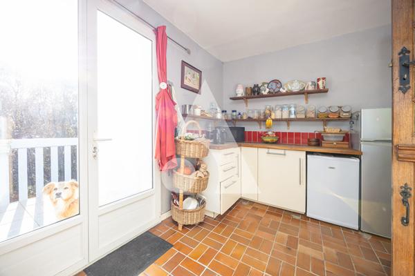Maison 11 pièces 245 m2