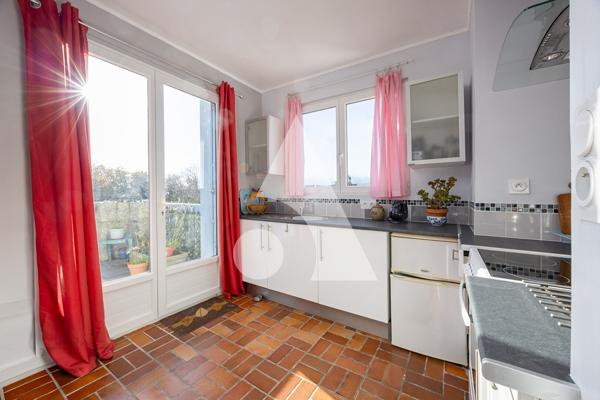 Maison 11 pièces 245 m2