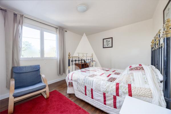 Maison 11 pièces 245 m2