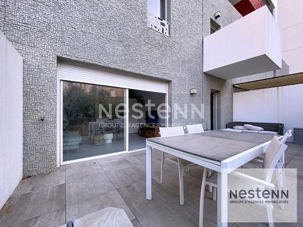 A vendre superbe appartement T4 en duplex avec terrasse, jardin et place de stationnement à Montpellier, à deux pas du tramway
