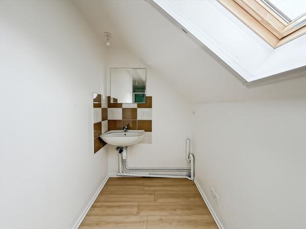 Appartement Charleval 4 pièce(s) 75.89 m2