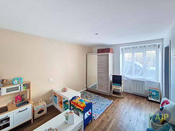 Vente maison Montaigu : 263 000 € - AJP Immobilier Montaigu